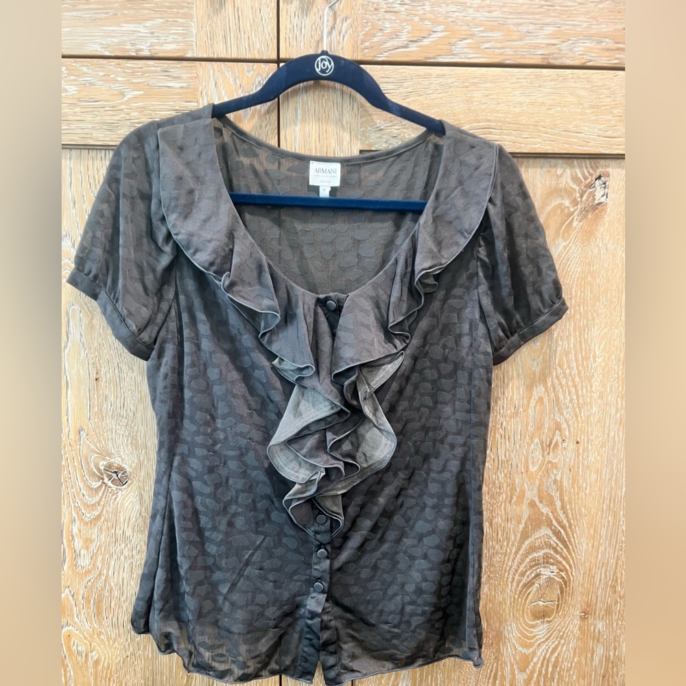 Armani Collection short sleeved silk blouse with matching unpinning - size 10